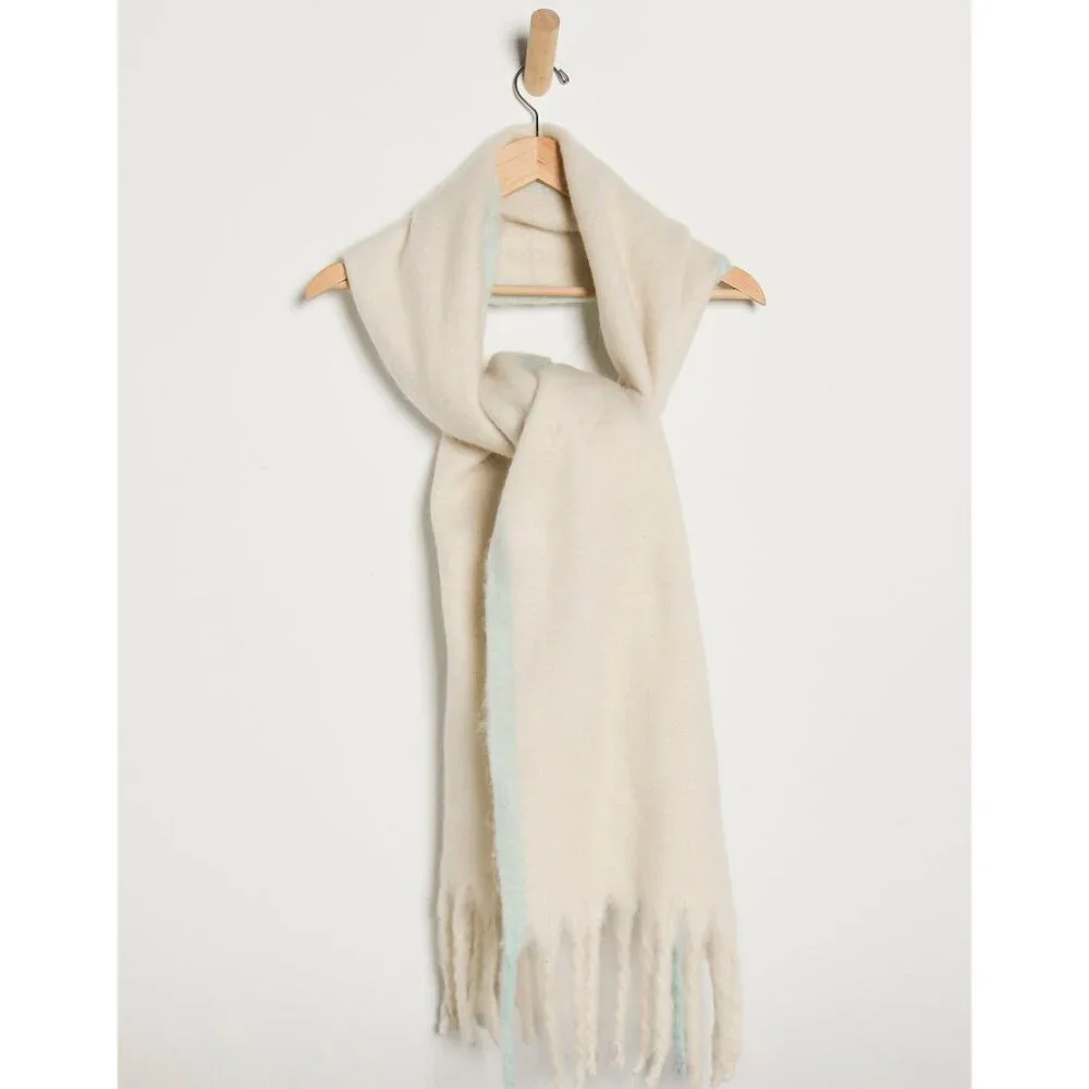 FREE PEOPLE Winter Chill Blanket Scarf / Ivory